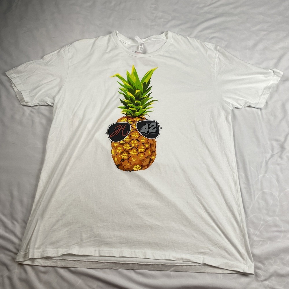 Next Level Pineapple Sunglasses 42 Mens XXL White Excellent Graphic Tee Shirt
